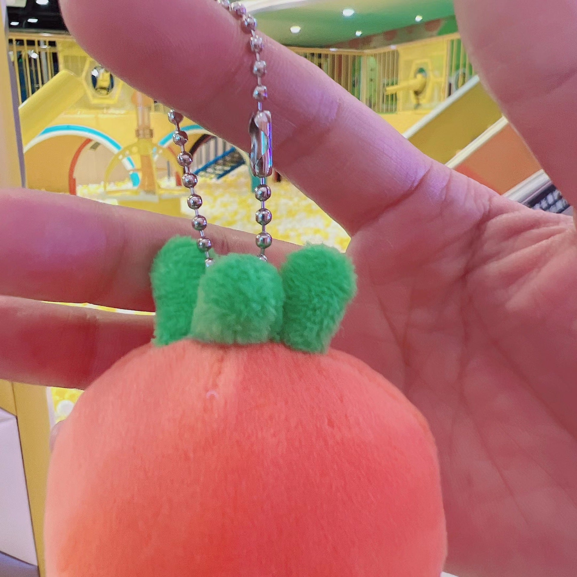 Wholesale Cute cartoon simulation radish pendant fruit and vegetable plush doll bag keychain Doll Doll
